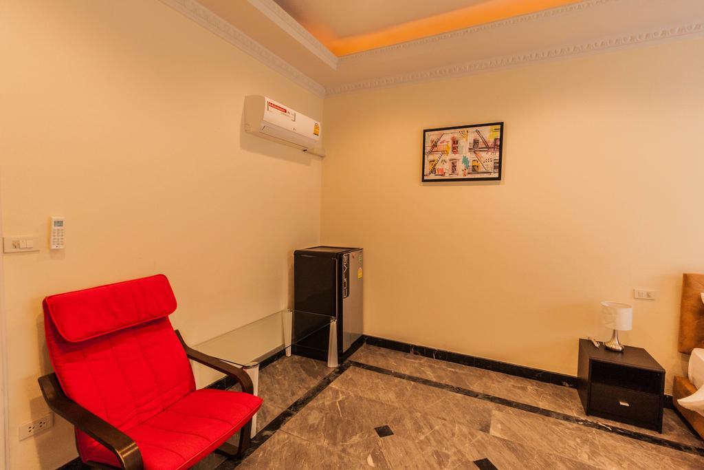 Jomtien Palace Pool Villa By Pattaya Sunny Rentals Ban Nong Tabaek Exterior photo
