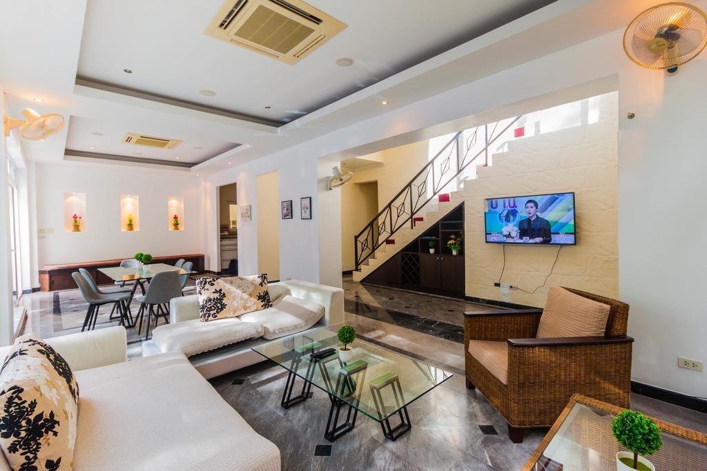 Jomtien Palace Pool Villa By Pattaya Sunny Rentals Ban Nong Tabaek Exterior photo