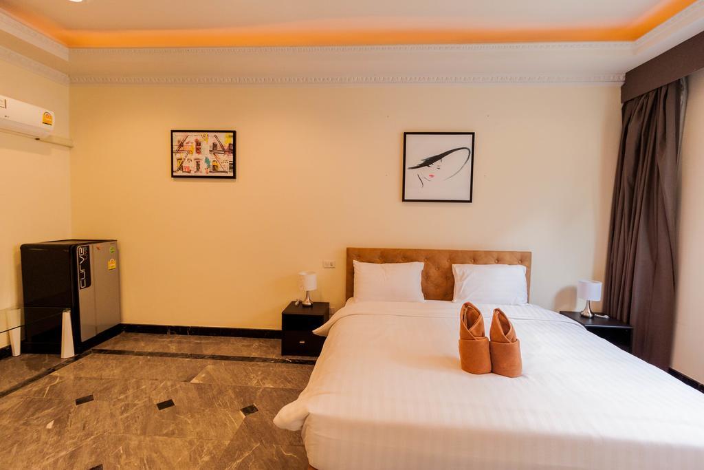 Jomtien Palace Pool Villa By Pattaya Sunny Rentals Ban Nong Tabaek Exterior photo
