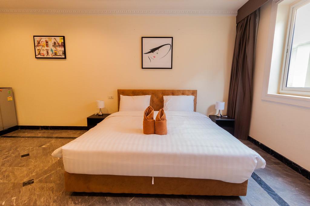 Jomtien Palace Pool Villa By Pattaya Sunny Rentals Ban Nong Tabaek Exterior photo